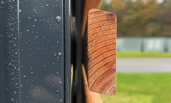 Lagercontainer Holzoptik privater Garten