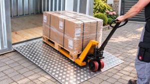 Auffahrrampen aus Aluminum B 1200 x L 1500 mm - Auffahrrampe passend für CONTAINER-XXL-Lagercontainer Auffahrrampen aus Aluminum B 1200 x L 1500 mm - Auffahrrampe passend für CONTAINER-XXL-Lagercontainer