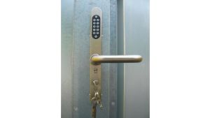 Sicherheitsschloss  per PIN Codierung - Zubehoer Lagercontainer